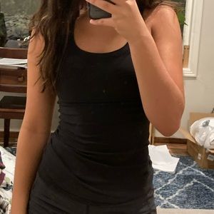 Lululemon nulu tank